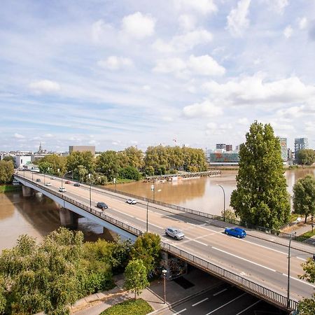 Escapade Sur L'Ile De Nantes Avec Vue Sur La Loireアパートメント エクステリア 写真